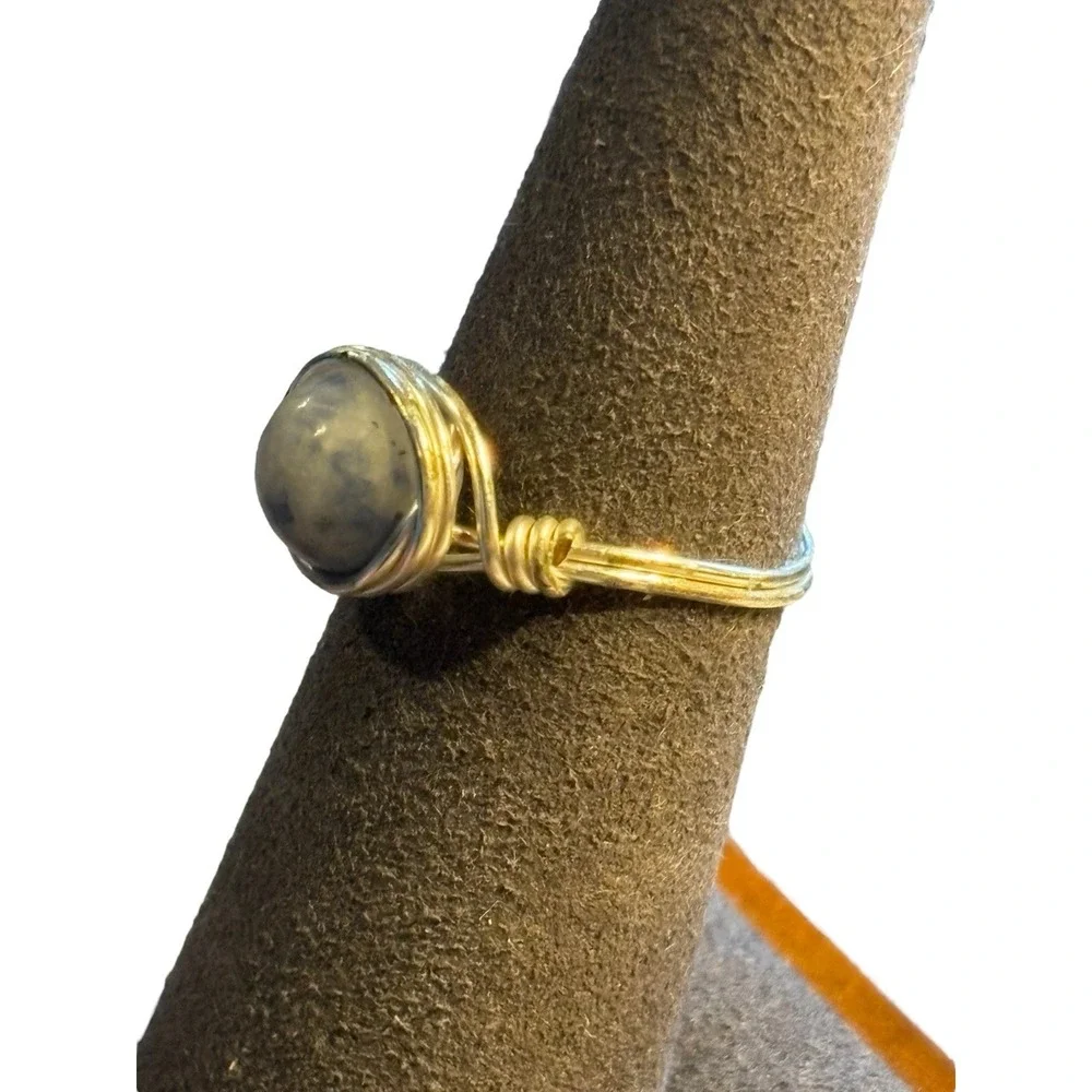 Sodalite Stone Ring Handtied Wire Wrap Gemstone Silver Tone Size 5.75 Blue White